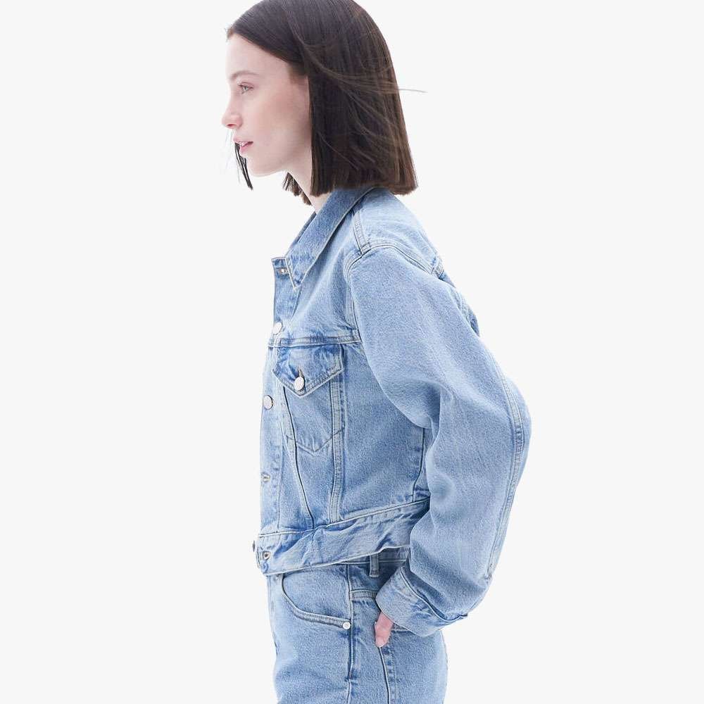 Women’s Cropped Denim Jacket – Light Blue Classic Wash